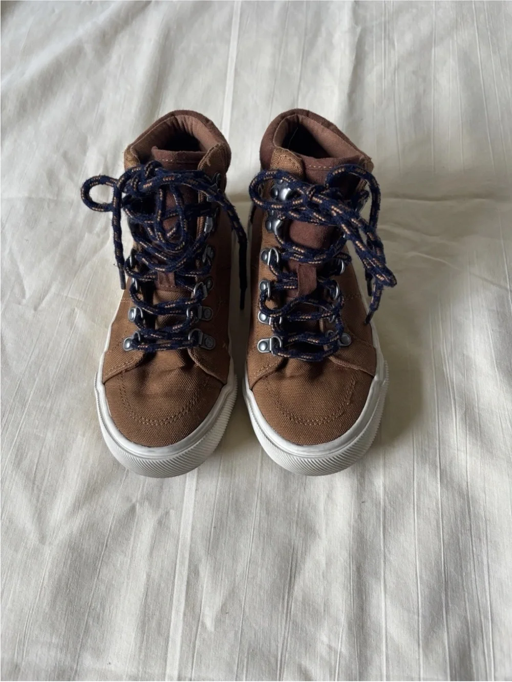 Old Navy Kids Hiker Hybrid Sneaker Boots Tan Brown High Top Size 13